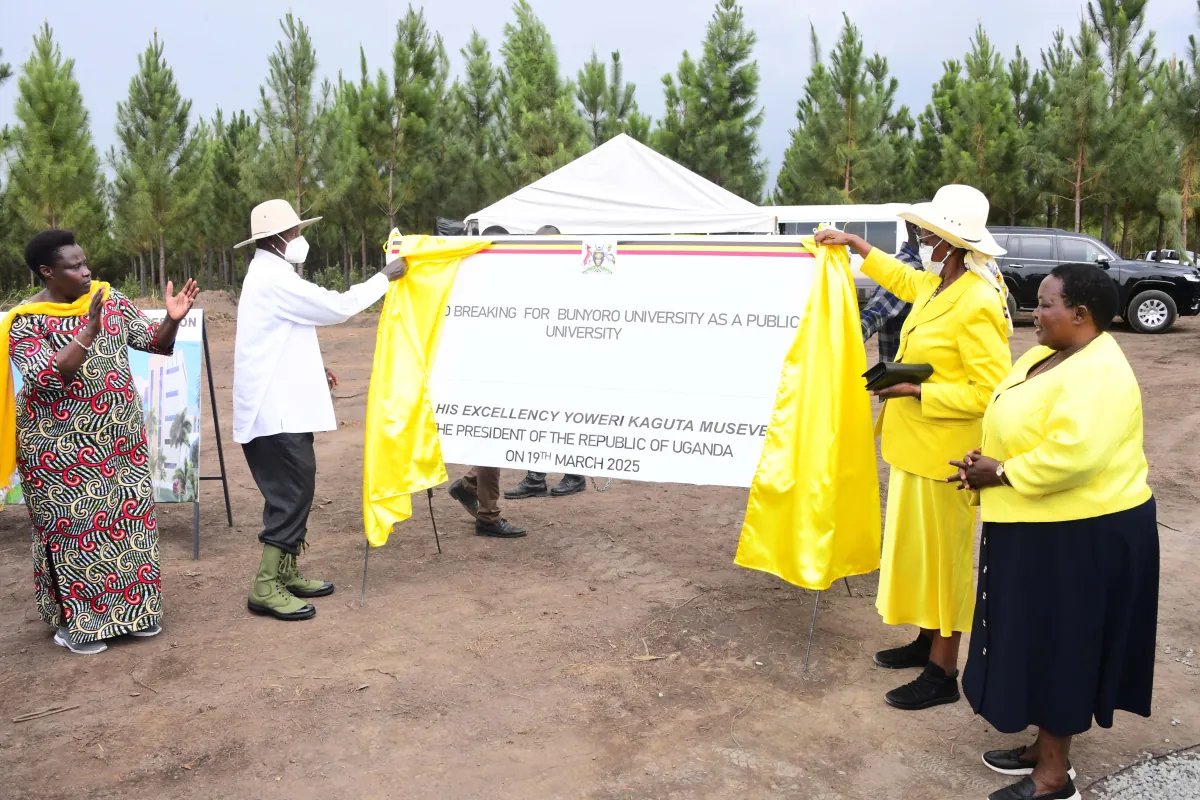President Museveni breaks ground for Bunyoro University, calls for free education and poverty eradication