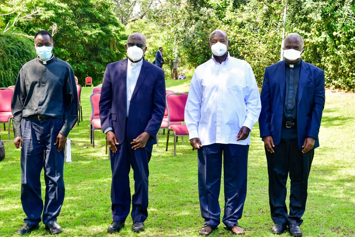 President Museveni meets Bishop Joseph Anthony Zziwa of Kiyinda – Mityana Diocese