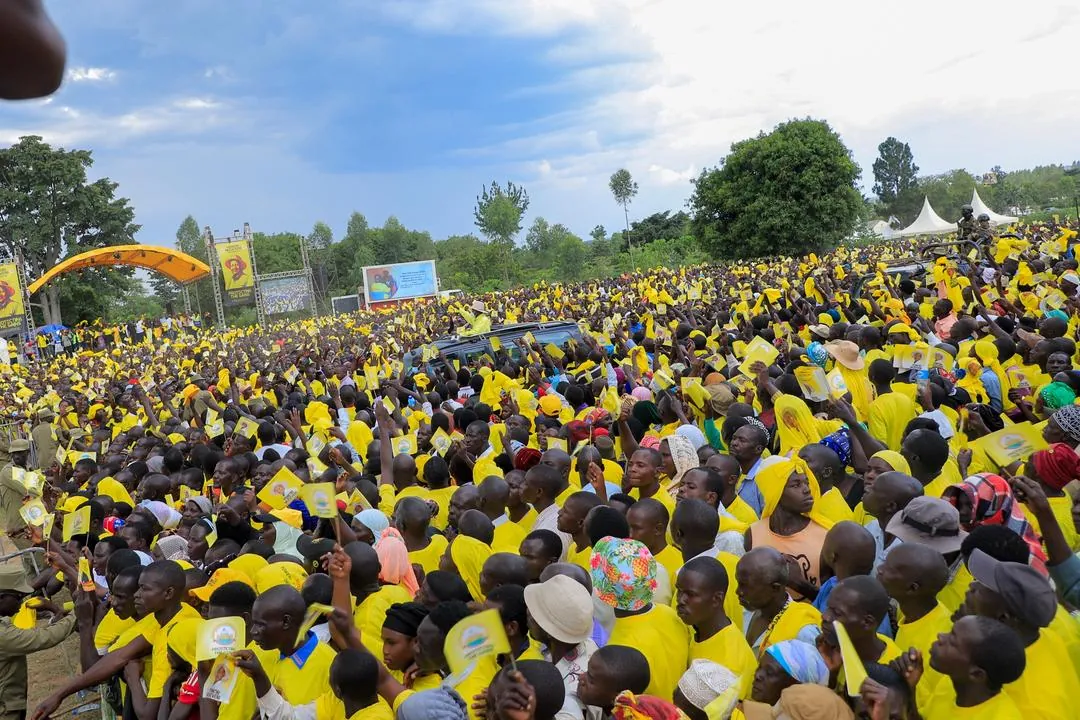 Mammoth Crowds Attend Museveni Rally as He Campaigns in Kibuku