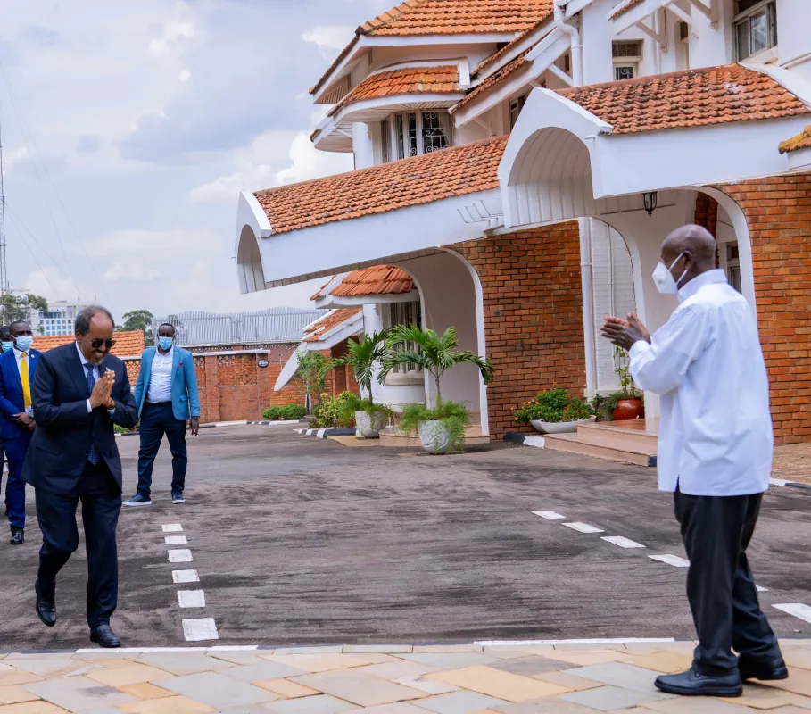 Pacifying Somalia: President Museveni and H.E Hassan Sheikh Mohamud hold talks