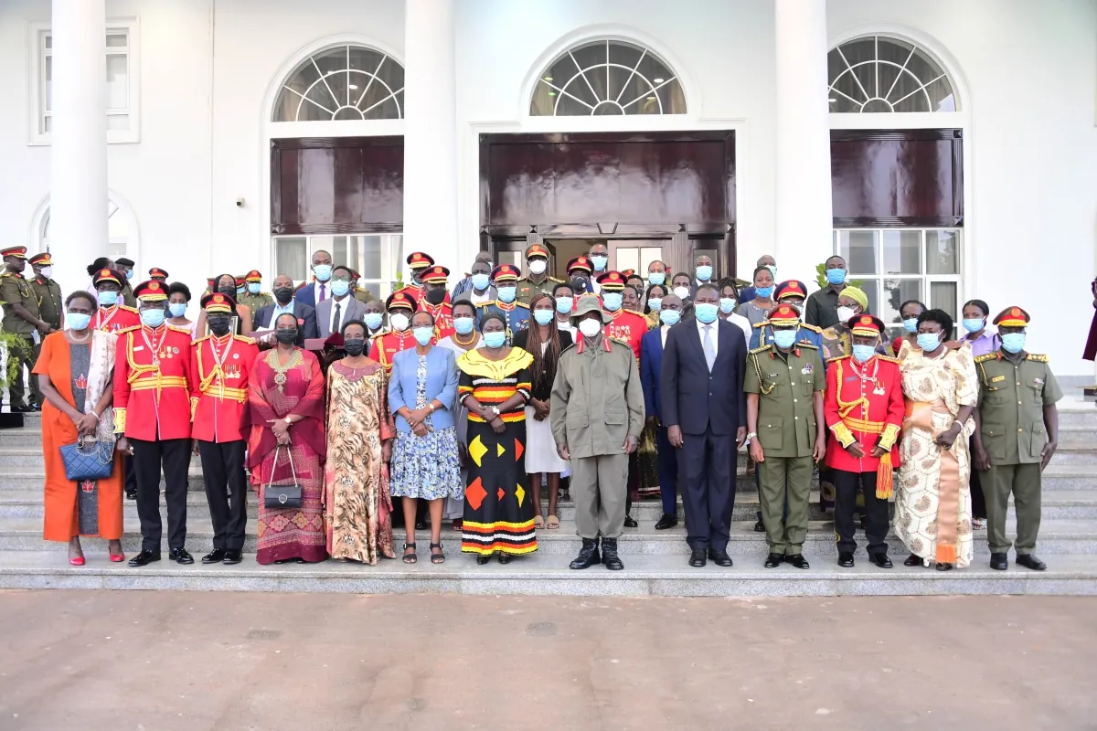 “Invest your retirement package wisely,” – says H.E Gen. Museveni as he retires 11 army generals