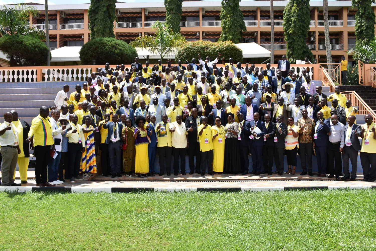 Al-Hajji Kigongo, Todwong meet new district, city and municipality chairpersons