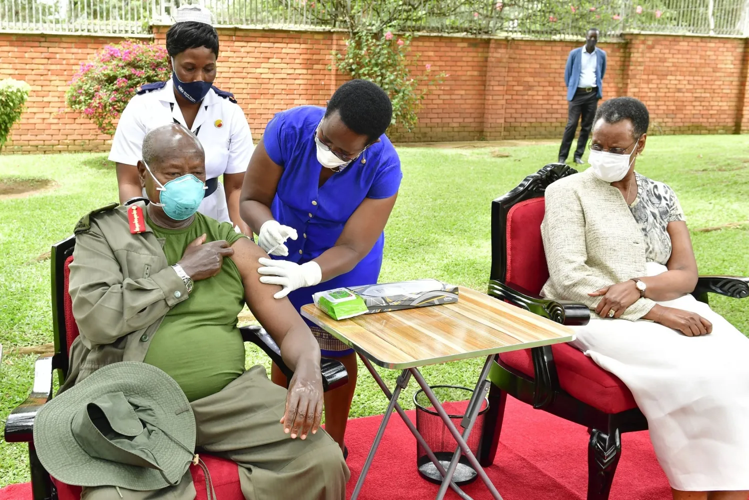 President Museveni, First Lady get the Covid-19 vaccine jab