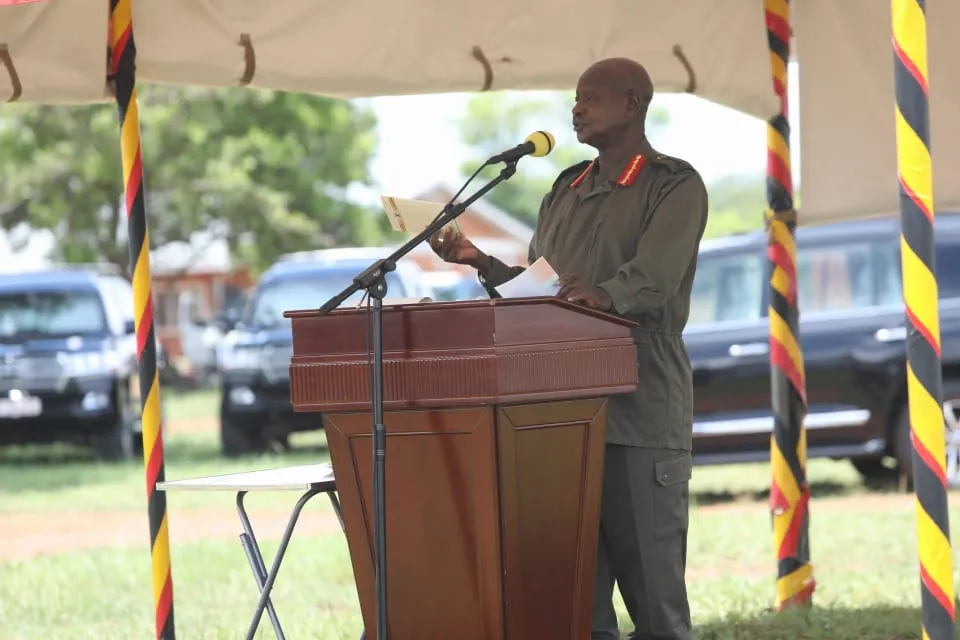 Museveni instructs MPs, ICT ministry to work with media