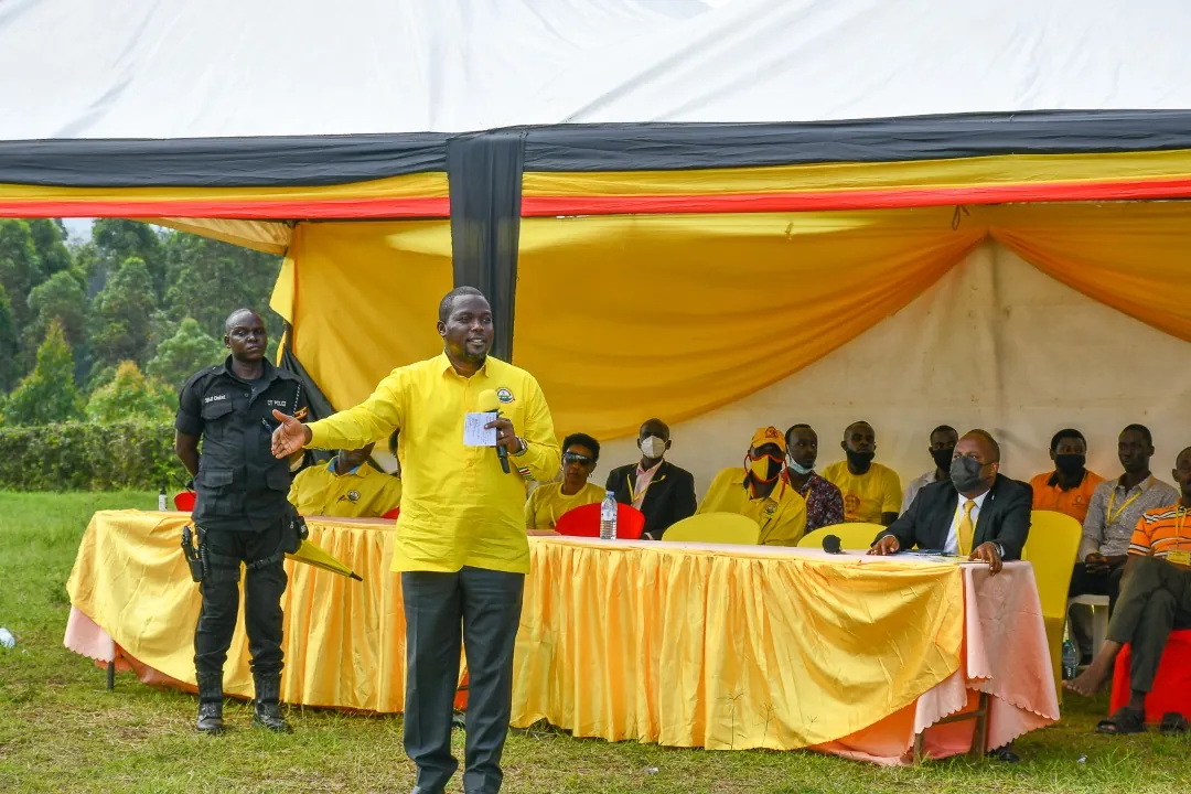 Bury hatchets and serve people - Todwong tells Sheema district leaders