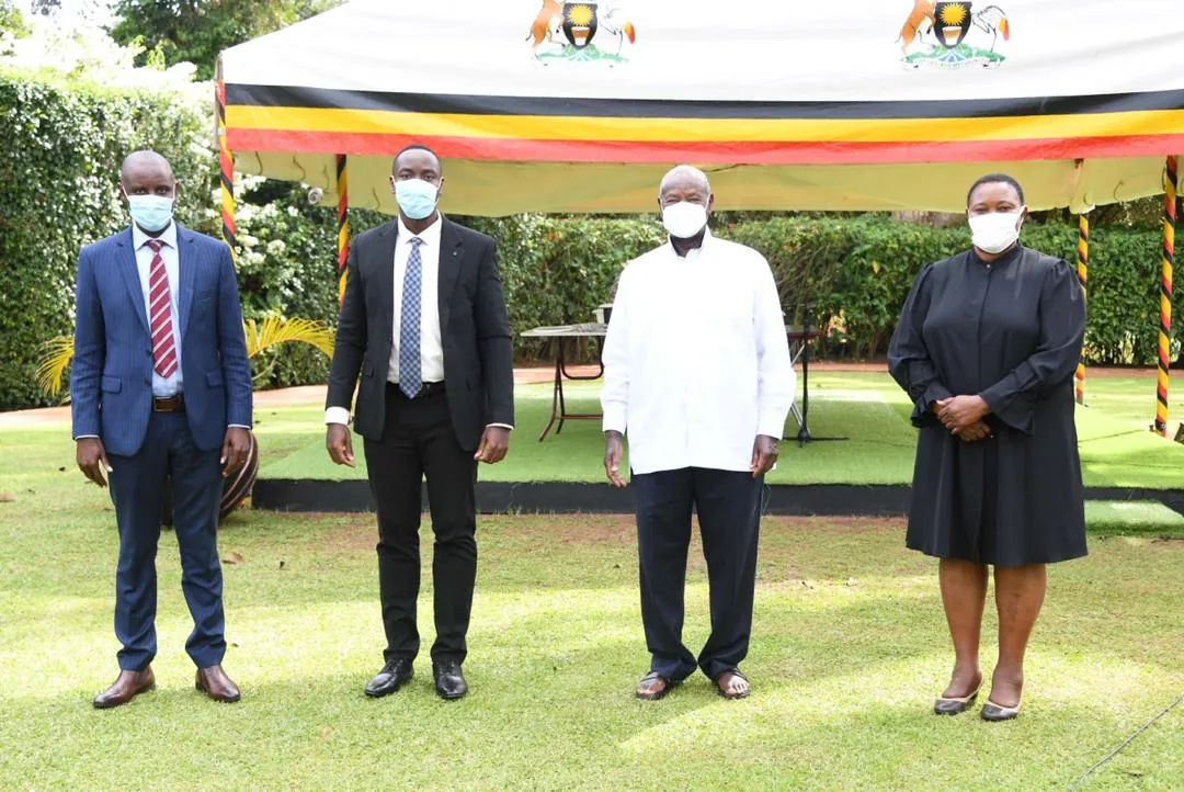 MUSEVENI MEETS KYABAZINGA, DISCUSS BUSOGA DEVELOPMENT