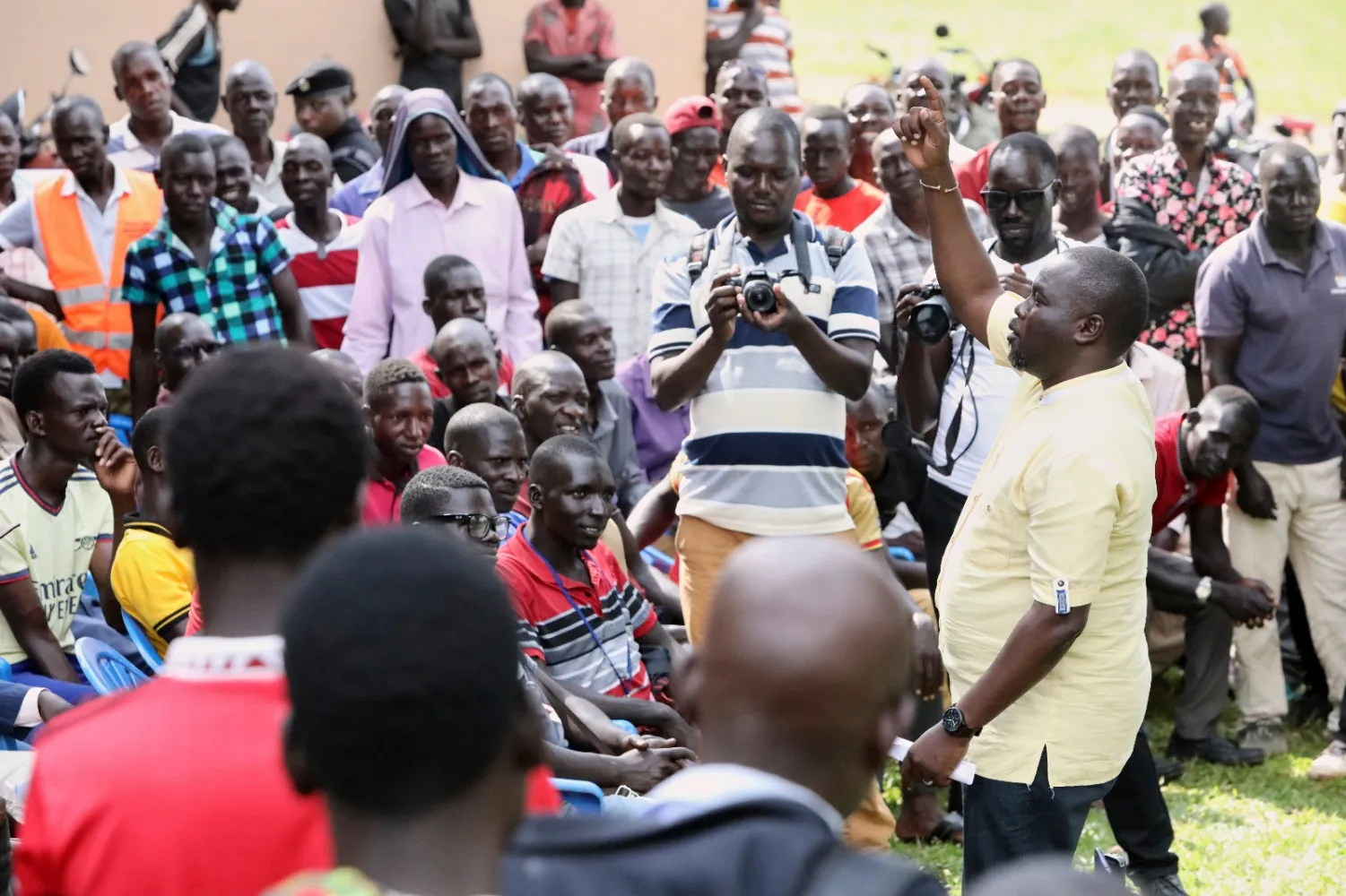 Elect Okello because he knows your challenges- Todwong tells Oyam youths