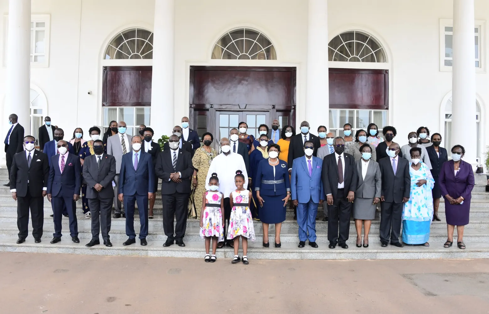 President Museveni meets newly appointed judicial officers