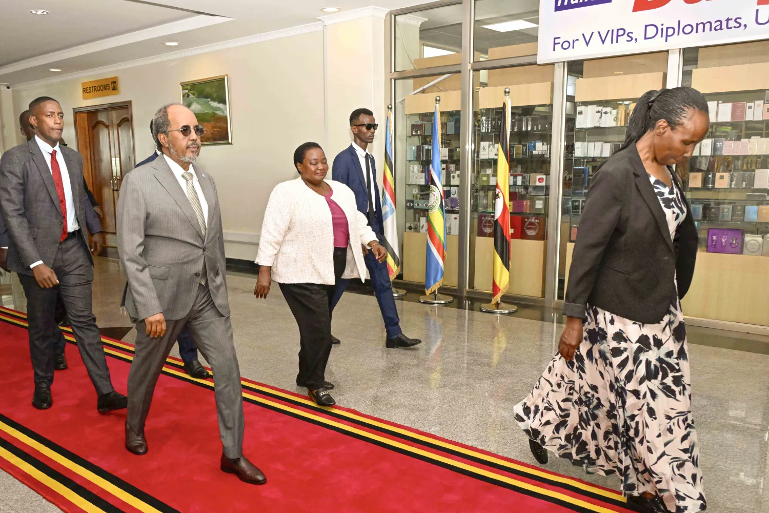 President Museveni's inauguration: Somalis's leader Hassan Sheikh Mohamud arrives in Uganda