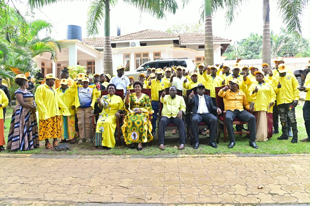 Over 50 Mityana opposition politicians cross to NRM